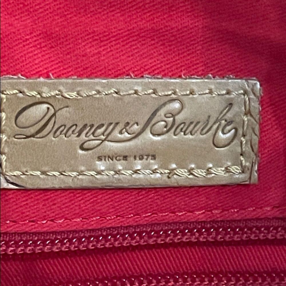 Dooney & Bourke Vintage Tan Croc Embossed Leather Shoulder Tote Bag 13x16 - Picture 14 of 16